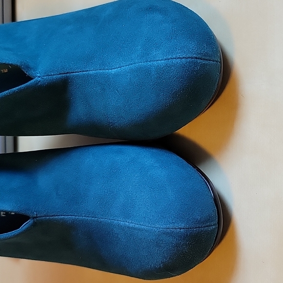 United Nude Floating Heel Bootie - Picture 11 of 16